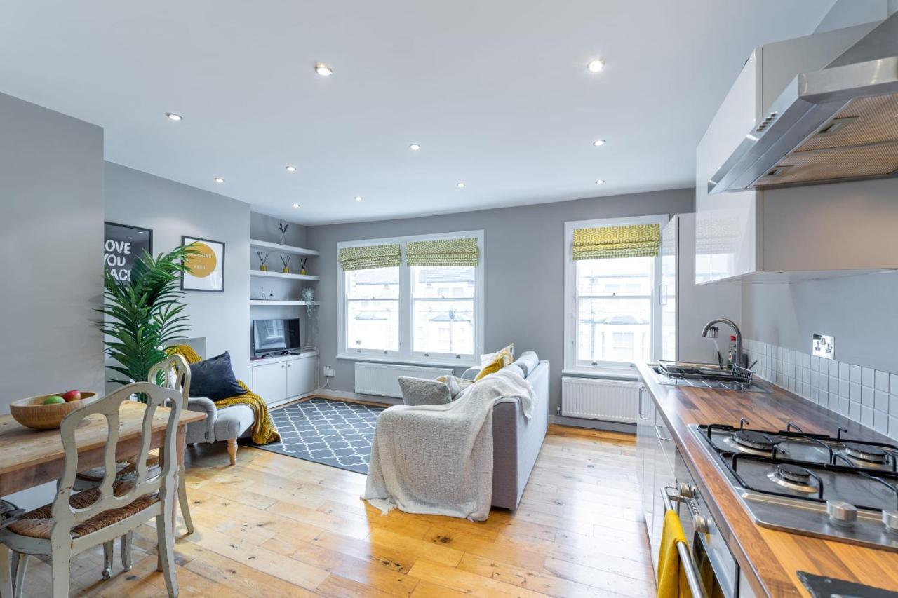 Stylish Shepherds Bush Flat Apartment ลอนดอน ภายนอก รูปภาพ