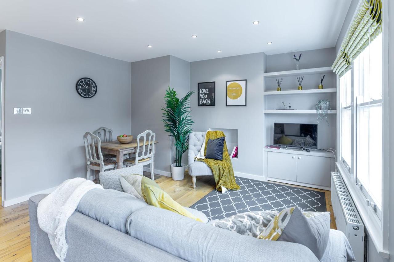 Stylish Shepherds Bush Flat Apartment ลอนดอน ภายนอก รูปภาพ