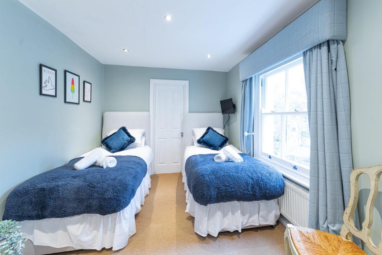 Stylish Shepherds Bush Flat Apartment ลอนดอน ภายนอก รูปภาพ